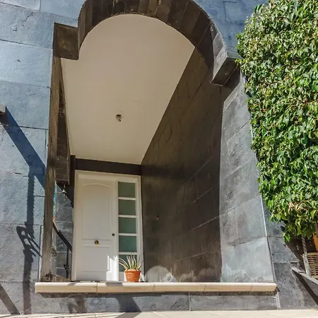 Villa Paraiso *